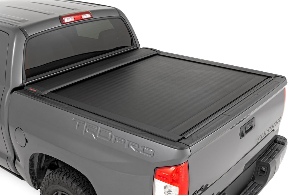 Retractable Bed Cover - 5'7 In. Bed - Toyota Tundra (07-21)