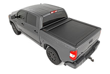 Load image into Gallery viewer, Retractable Bed Cover - 5'7 In. Bed - Toyota Tundra (07-21)
