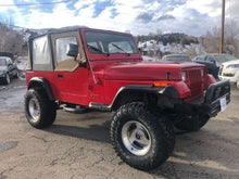 Load image into Gallery viewer, 2.5 Inch Lift Kit
