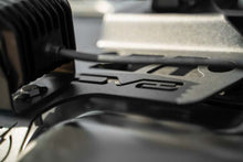 Load image into Gallery viewer, DV8 Offroad 21-23 Jeep Wrangler JL 4XE Dual Light Pod Mounts