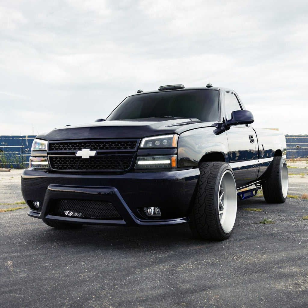 AlphaRex 03-06 Chevy Silverado 1500/2500HD/3500HD/Avalanche Alpha-Black NOVA LED Proj Headlights