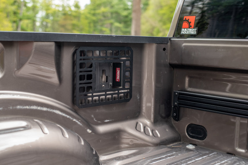 BuiltRight Industries 11-16 Ford F-250/F-350/F-450 Bedside Rack System - Front Panel