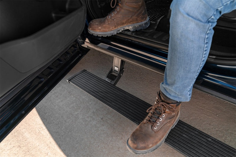 AMP Research Chevrolet Colorado / GMC Canyon Crew Cab PowerStep Plug N Play - Black