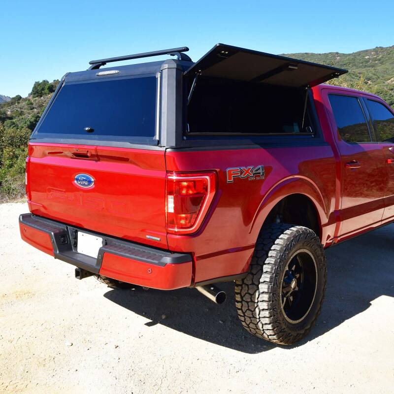 Westin 15-22 Chevrolet Colorado/Canyon Crew Cab 5ft Bed - Black - Box 1 (Box 2 Required 16-11015B)