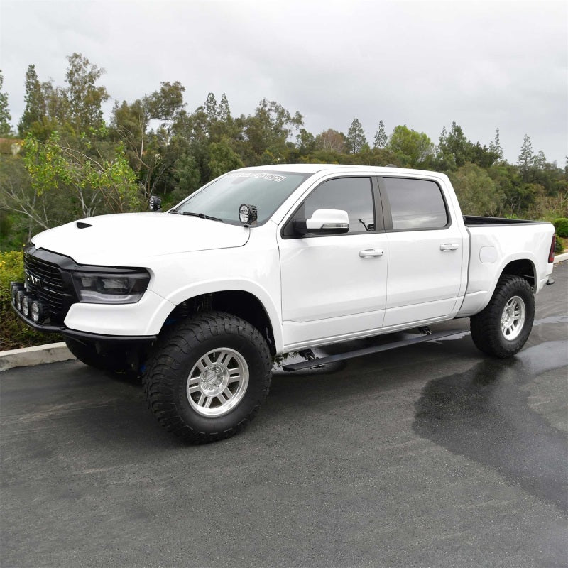 Westin 19+ RAM 1500 Crew Cab (Excl. 2019+ 1500 Clsc.) Pro-e Running Boards - Tex. Blk