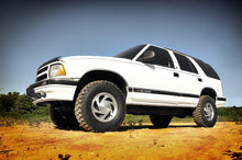 Load image into Gallery viewer, Rough Country 2.5 Inch Lift Kit - Chevy GMC S10 Blazer S10 Truck S15 Jimmy Sonoma 4WD