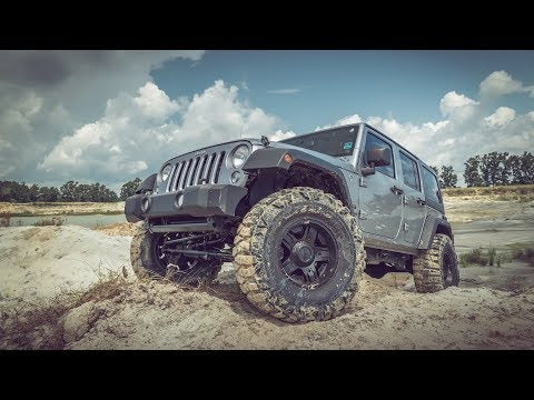Rough Country - 3.5 Inch Lift Kit - Jeep Wrangler JK 2WD/4WD (2007-2018) - 69430