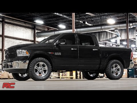 Rough Country 2.5 Inch Leveling Kit - Ram 1500 4WD (2012-2018 & Classic)