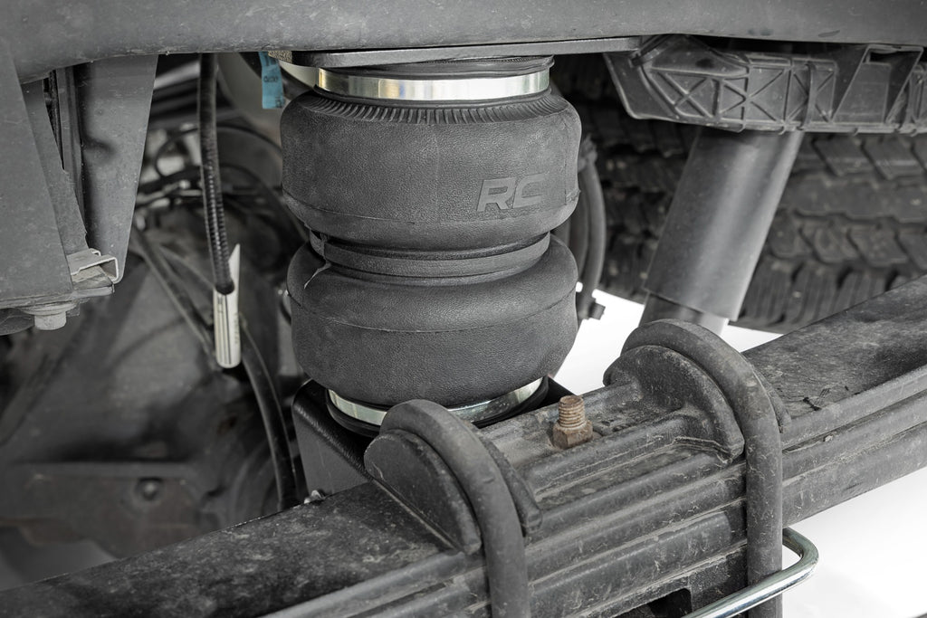 Air Spring Kit W Compressor - Wireless Controller - Ford F-250 F-350 Super Duty (17-23)