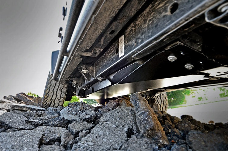 jeep-jk-gas-tank-skid-plate_795-installed-1_1.jpg