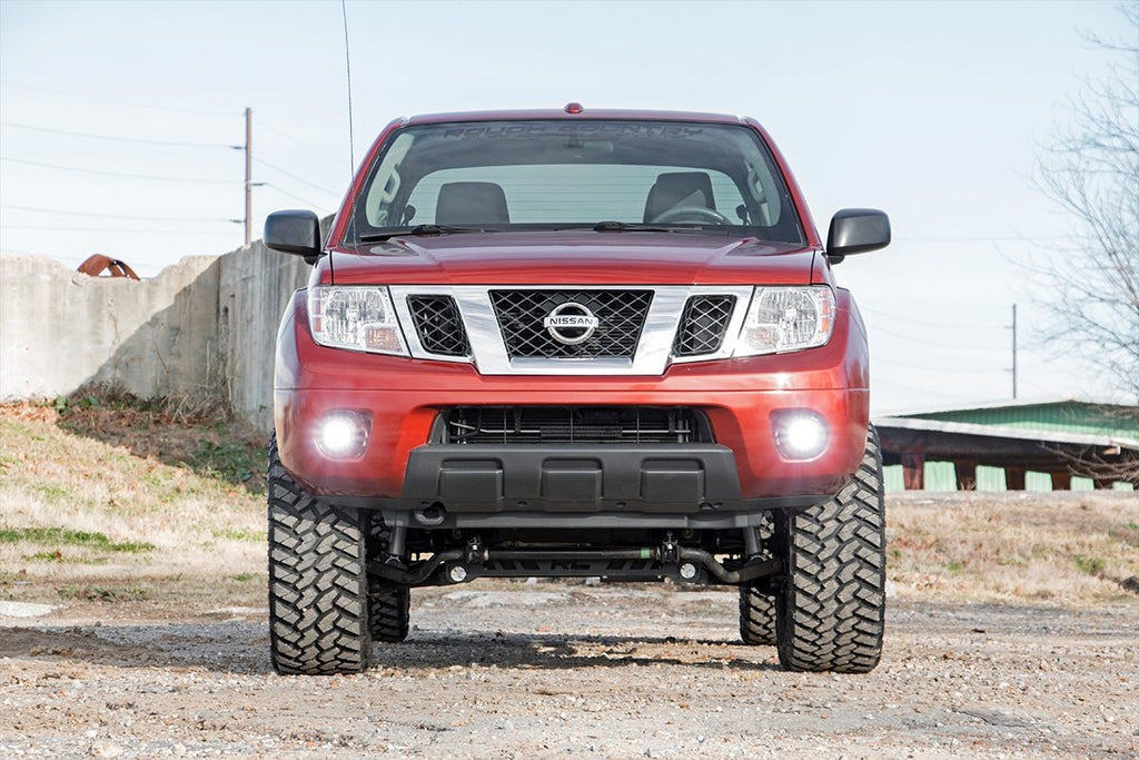 nissan-led-fog-light-kit-daytime-on_1.jpg