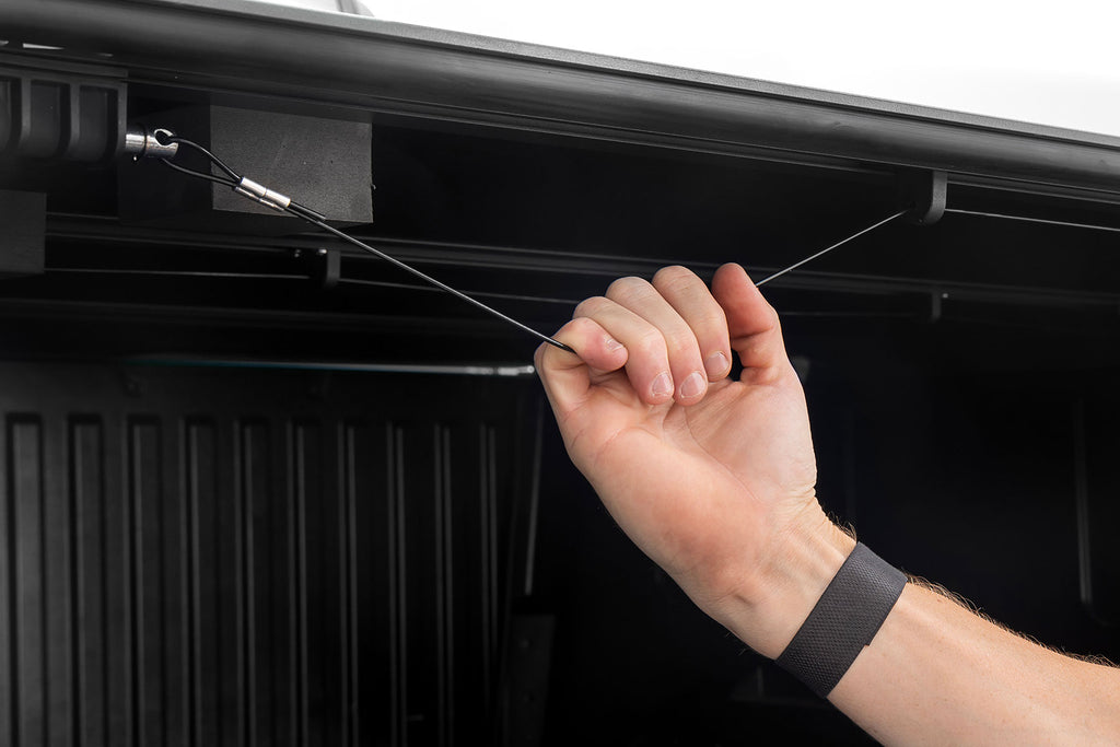 Hard Low Profile Bed Cover - 6'7 In. Bed - Rail Cap - Chevy GMC 1500 2500HD 3500HD (14-19)