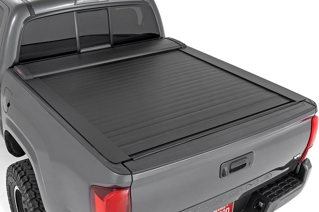 Rough Country Retractable Bed Cover - 5' Bed - Double Cab - Toyota Tacoma (16-23)