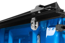 Load image into Gallery viewer, Lund Ford F250/F350/F450 Super Duty (8ft bed) Genesis Roll Up Tonneau Cover - Black