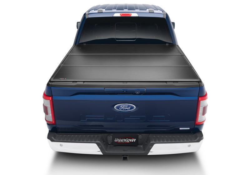 UnderCover Ford F-150 5.5ft Triad Bed Cover