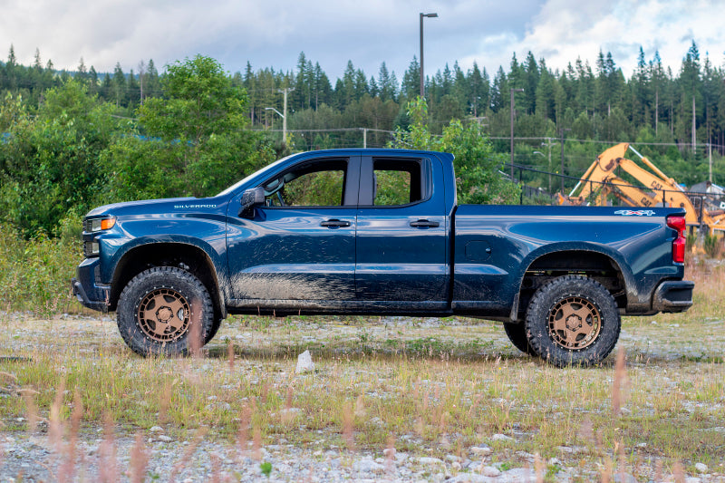 Belltech Chevrolet Silverado / Sierra 4wd 4in Lift Kit Shocks Only
