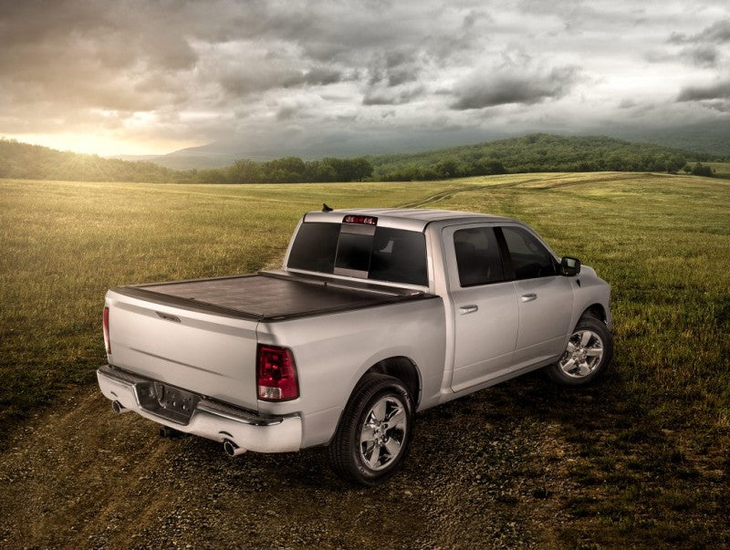 Roll-N-Lock Chevy Colorado/Canyon XSB 59-2/16in M-Series Retractable Tonneau Cover