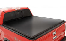 Load image into Gallery viewer, Lund Chevy Silverado 1500 (8ft. Bed) Genesis Tri-Fold Tonneau Cover - Black
