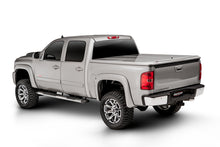 Load image into Gallery viewer, UnderCover Chevy Silverado 1500 (19 Legacy) 5.8ft Lux Bed Cover - Deep Ocean Blue