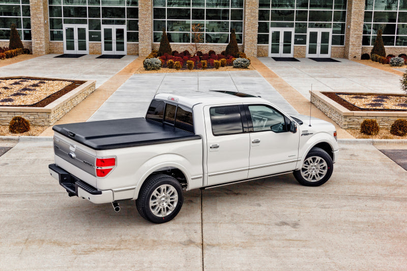 UnderCover Ford F-250/F-350 6.8ft Elite Bed Cover - Black Textured