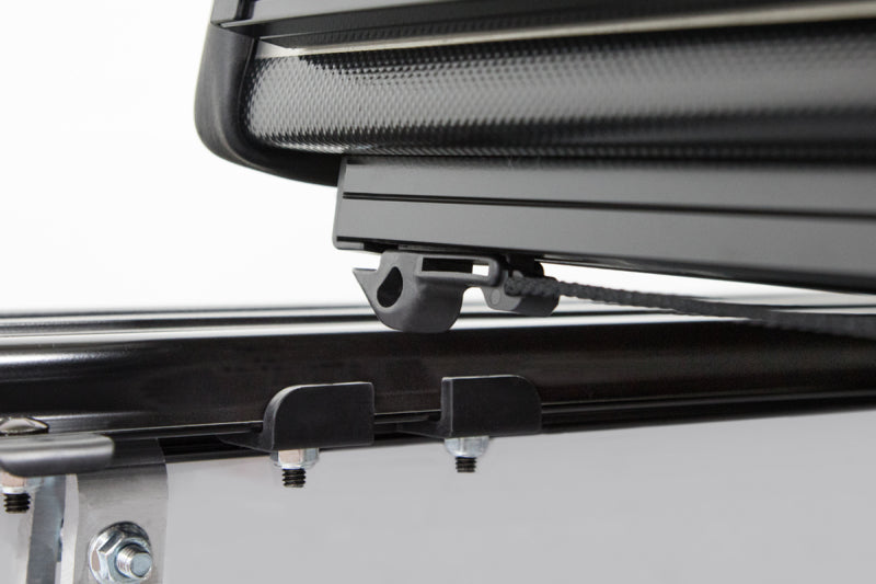 Access LOMAX Tri-Fold Cover 2014-18 Chevy/GMC Full Size 1500 - 5ft 7in Short Bed