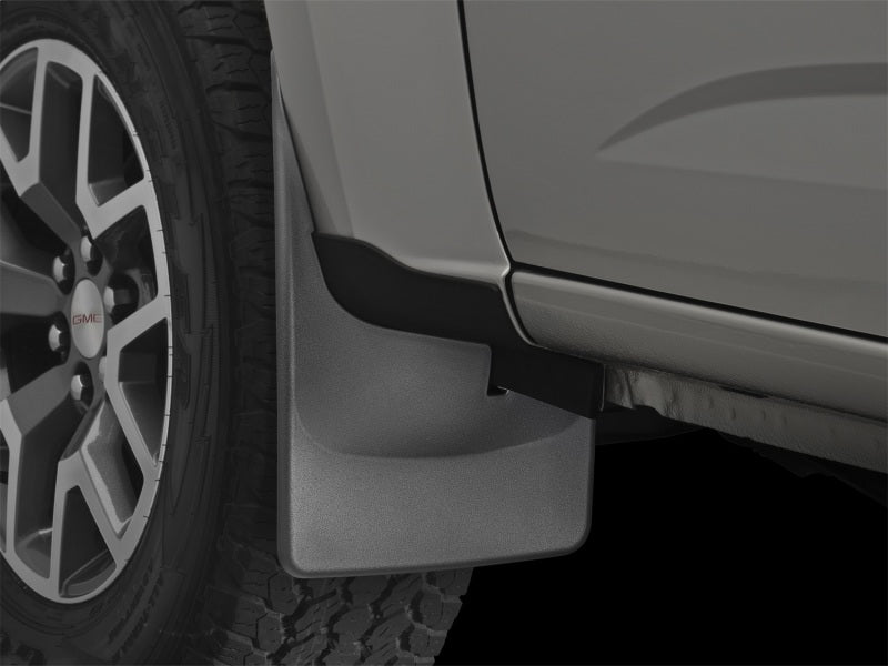 WeatherTech Chevrolet Colorado w/o Fender Flares No Drill Front Mudflaps