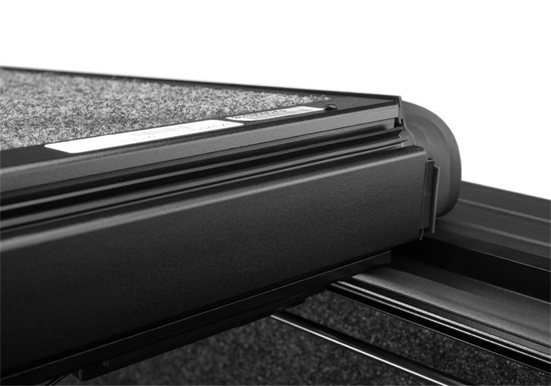 UnderCover Dodge Ram 1500/2500 (w/o Rambox) 6.4ft Ultra Flex Bed Cover - Matte Black Finish