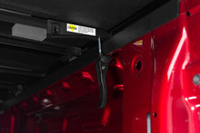 Load image into Gallery viewer, Tonno Pro 15+ Chevy Colorado 5ft Fleetside Hard Fold Tonneau Cover