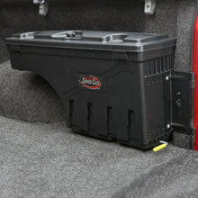 Load image into Gallery viewer, UnderCover Nissan Frontier Ext/Crew All Beds Passenger Side Swing Case - Black Smooth