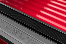 Load image into Gallery viewer, Lund Chevy Silverado 1500 (8ft. Bed) Genesis Roll Up Tonneau Cover - Black