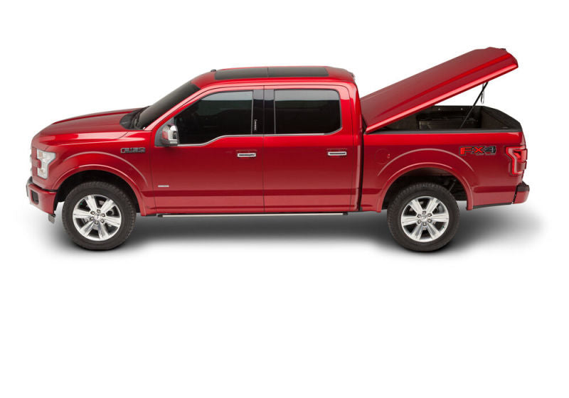 UnderCover Ford F-150 6.5ft Elite LX Bed Cover - Magnetic Effect