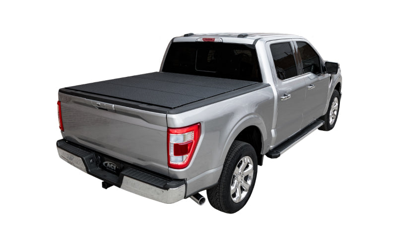 Access LOMAX Tri-Fold Cover 22+ Toyota Tundra  - 5ft 6in Bed (w/Deck Rail)