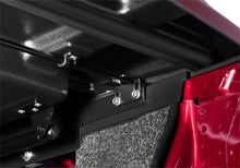Load image into Gallery viewer, UnderCover Chevy Silverado 1500 5.8ft Lux Bed Cover - Shadow Gray Metallic