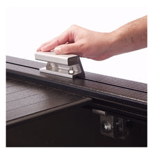 Load image into Gallery viewer, Pace Edwards 19-22 Dodge Ram Bedlocker W-Explorer Series Rails Tonneau Cover