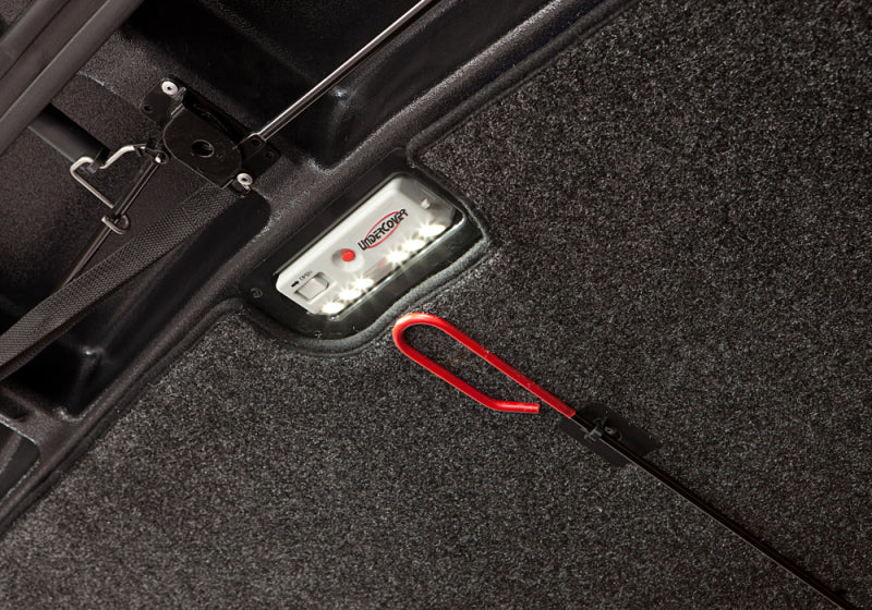 UnderCover Ram 1500 (w/o Rambox) 5.7ft Elite LX Bed Cover - True Blue