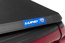 Load image into Gallery viewer, Lund Chevrolet Silverado 1500 (5.5ft. Bed) Genesis Tri-Fold Tonneau Cover - Black