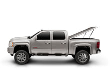 Load image into Gallery viewer, UnderCover Chevy Colorado/GMC Canyon 5ft SE Smooth Bed Cover - Ready To Paint
