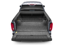 Load image into Gallery viewer, Roll-N-Lock Chevy Silverado/Sierra 2500/3500 MB 80-1/2in Cargo Manager