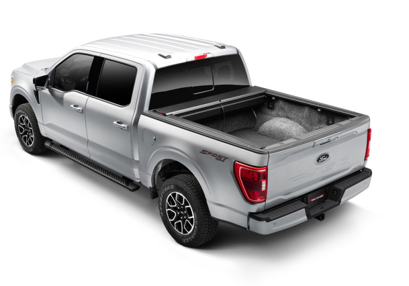 Roll-N-Lock Ford F-250/F-350 Super Duty SB 80-3/8in A-Series Retractable Tonneau Cover