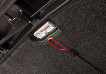 Load image into Gallery viewer, UnderCover Ford F-150 5.5ft Elite LX Bed Cover - Guard Effect