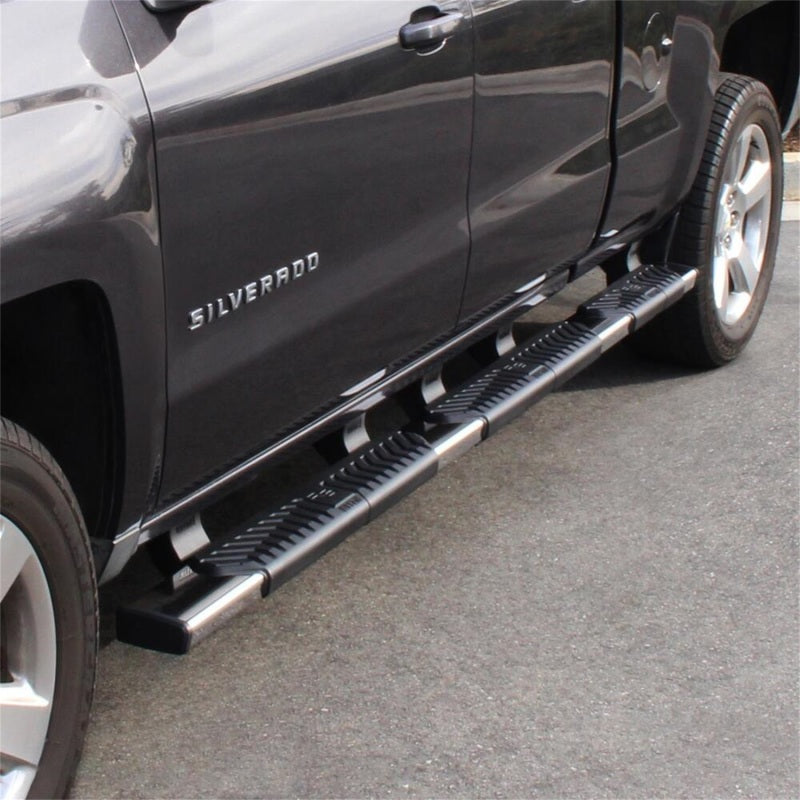 Westin 07+ Chevrolet Silverado 1500 CC 6.5ft Bed R5 M-Series W2W Nerf Step Bars - Blk
