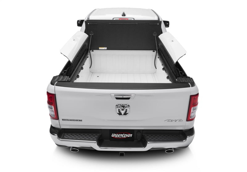UnderCover Ram 1500 (w/ Rambox) 5.7ft Armor Flex Bed Cover