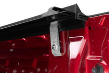 Load image into Gallery viewer, Lund Chevy Silverado 1500 (8ft. Bed) Genesis Roll Up Tonneau Cover - Black