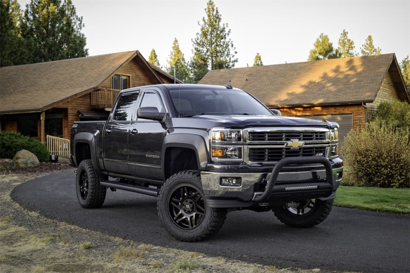 Lund Chevy Silverado 2500 Bull Bar w/Light & Wiring - Black