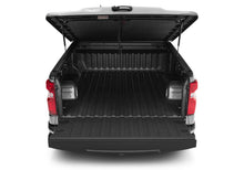 Load image into Gallery viewer, UnderCover GMC Sierra 1500 (w/Multipro TG) 5.8 ft Elite Bed Cover - Black Textured