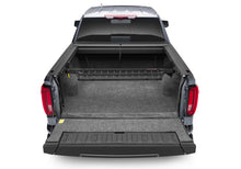 Load image into Gallery viewer, Roll-N-Lock Chevy Silverado/Sierra 2500/3500 MB 80-1/2in Cargo Manager