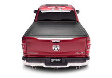 Load image into Gallery viewer, Retrax 09+ Ram 1500 w/o RamBox (5.7ft. Bed) Retrax IX
