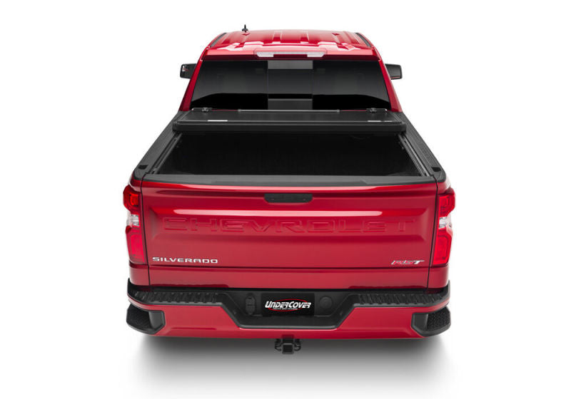 UnderCover Chevy Silverado 1500 (w/ or w/o MPT) 5.8ft Flex Bed Cover