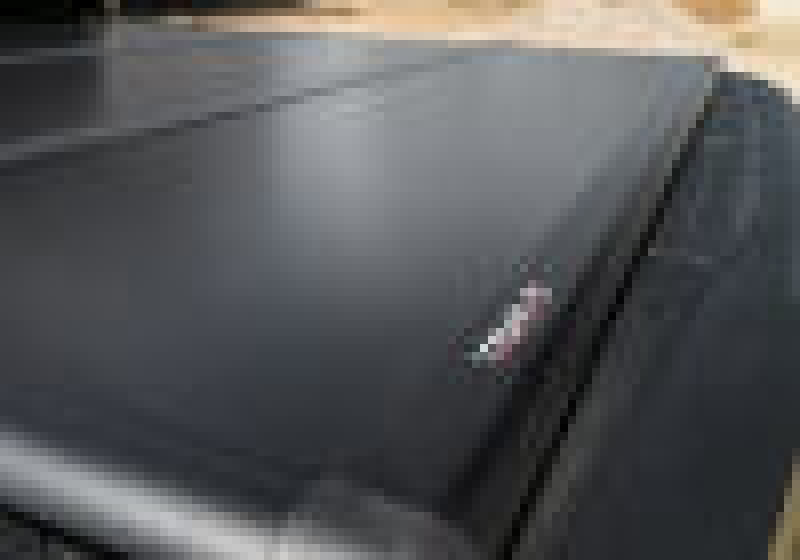 UnderCover Ford F-150 5.5ft Triad Bed Cover