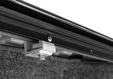 Load image into Gallery viewer, Roll-N-Lock Chevrolet Silverado 1500 60.5in Bed M-Series Retractable Tonneau Cover